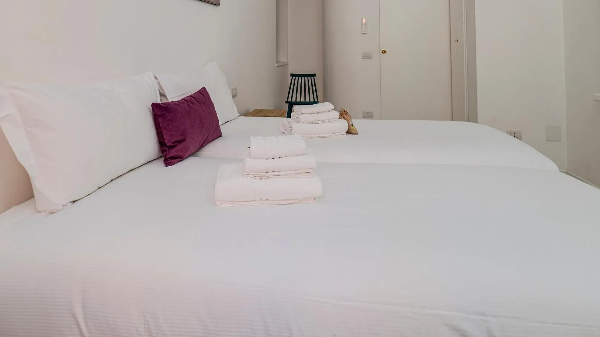 Restart Accommodations Trevi 로마 아파트