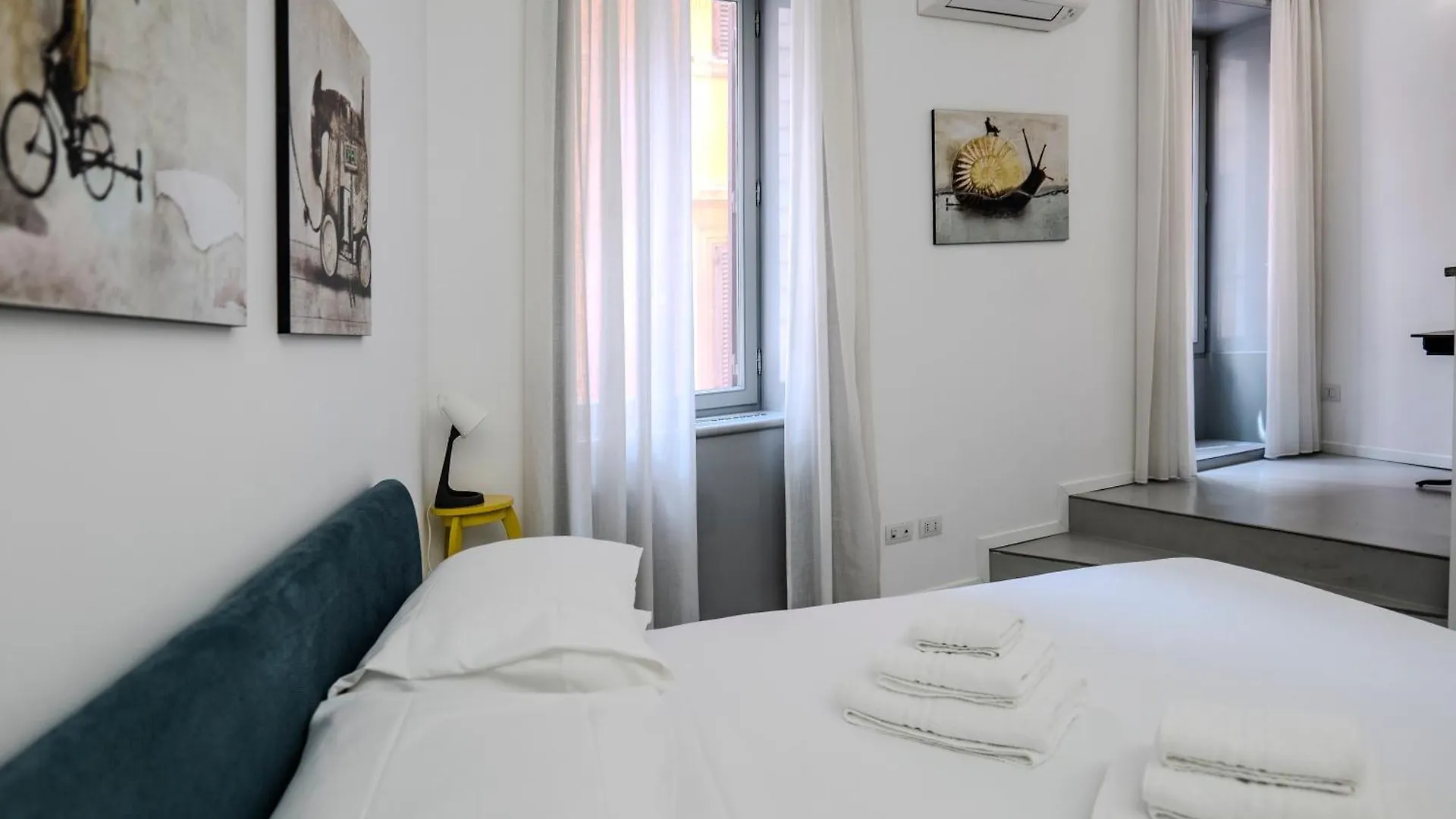 Restart Accommodations Trevi 로마