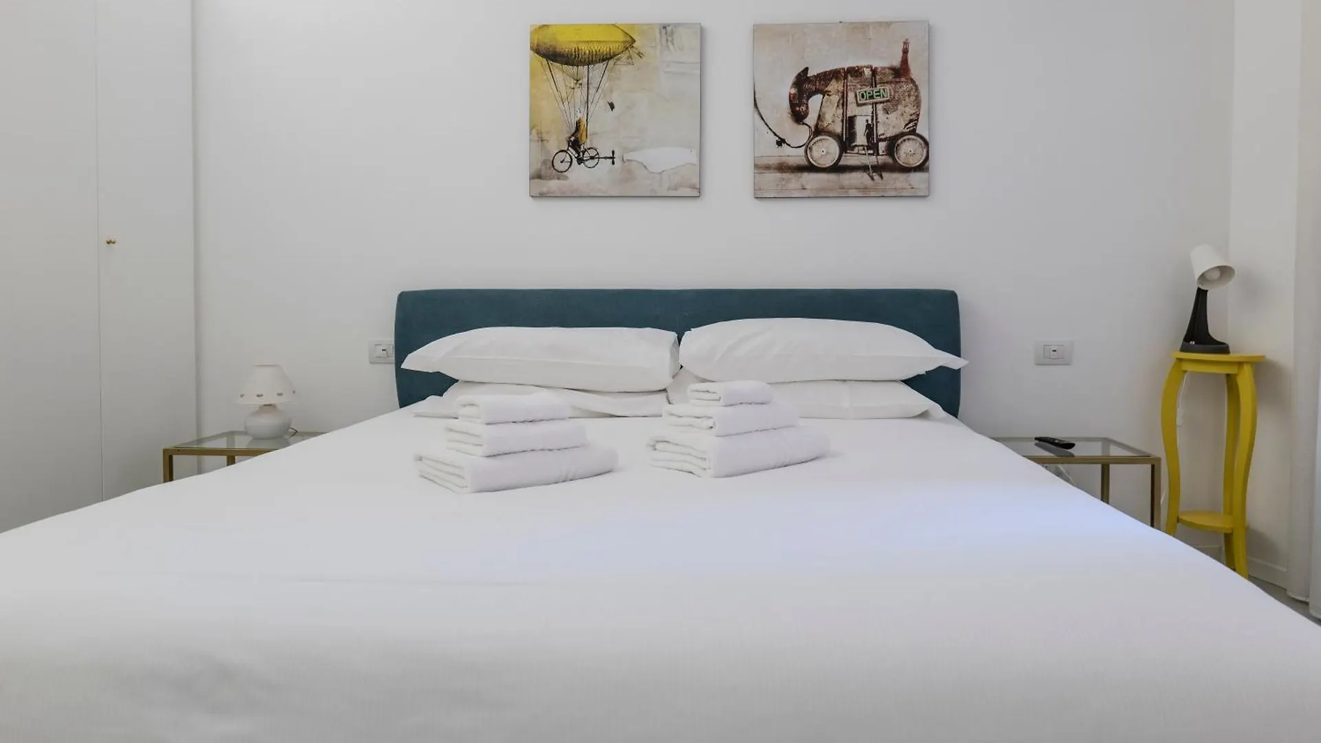 Restart Accommodations Trevi 로마 아파트